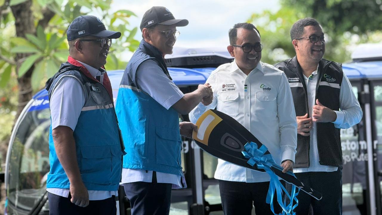 Jelang Mudik 2026, Jasaraharja Putera Serahkan Armada Shuttle Bus ke ASDP Antisipasi Lonjakan Penumpang