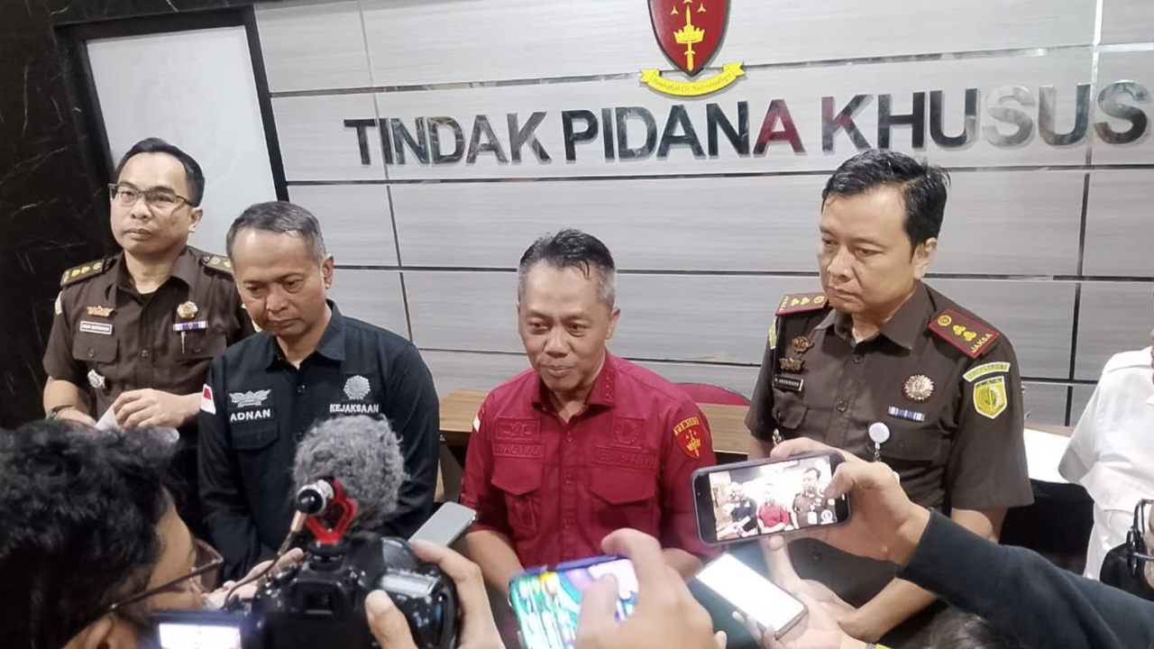 Kronologi Kasus Gaji Dobel Guru Honorer Probolinggo hingga Dihentikan Kejati Jatim