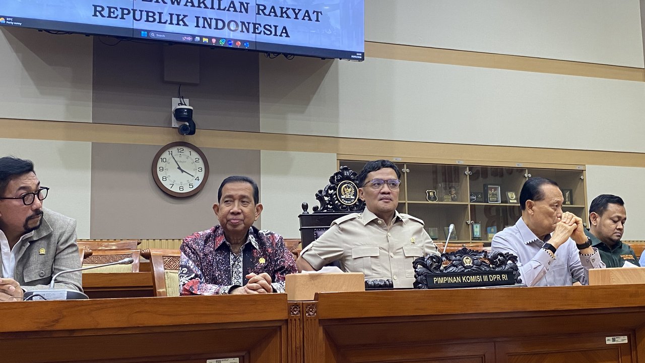 Resmi! Komisi III DPR Dirikan Panja untuk Awasi Kasus Penyiraman Air Keras