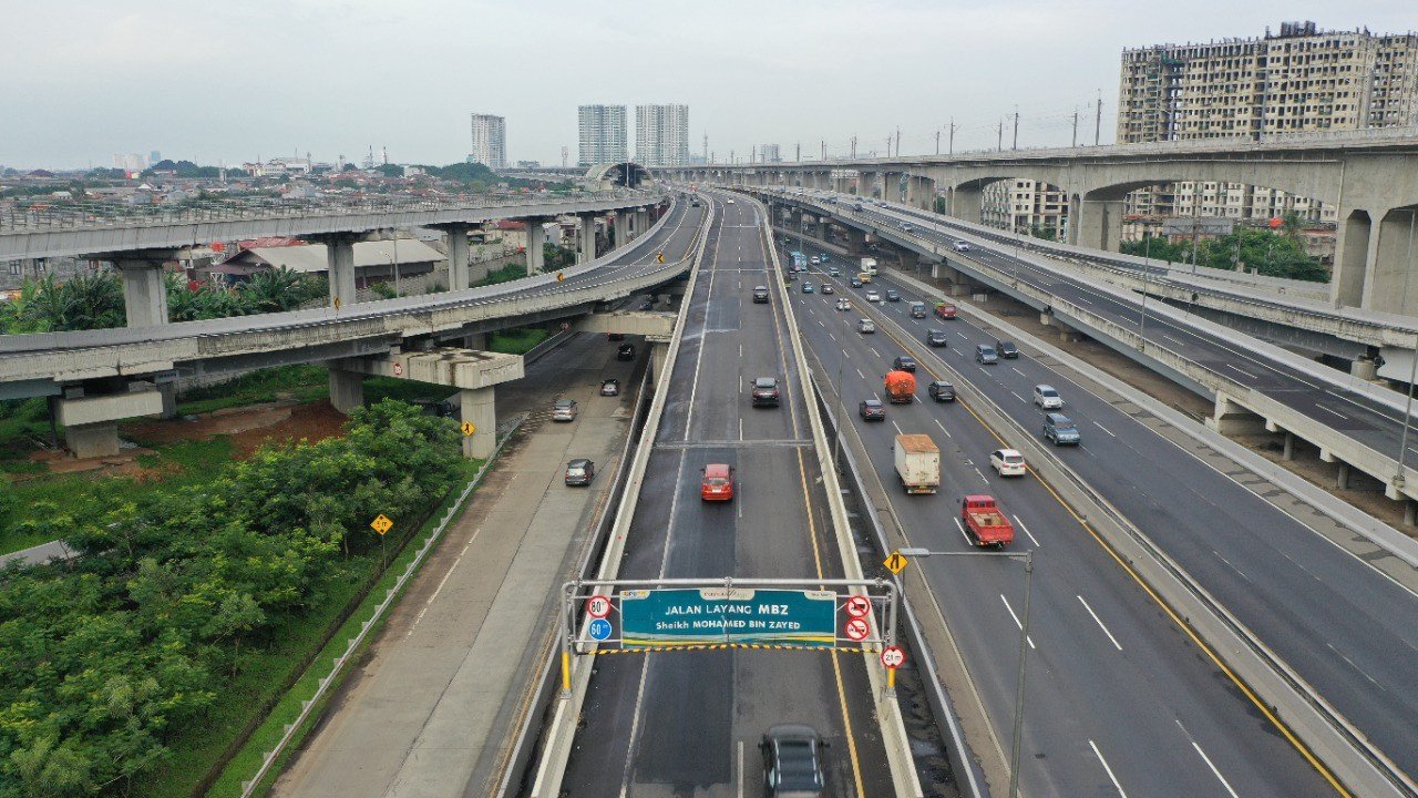 Lonjakan Signifikan! Kendaraan Keluar Jakarta Lewat MBZ Naik 198 Persen Jelang Lebaran