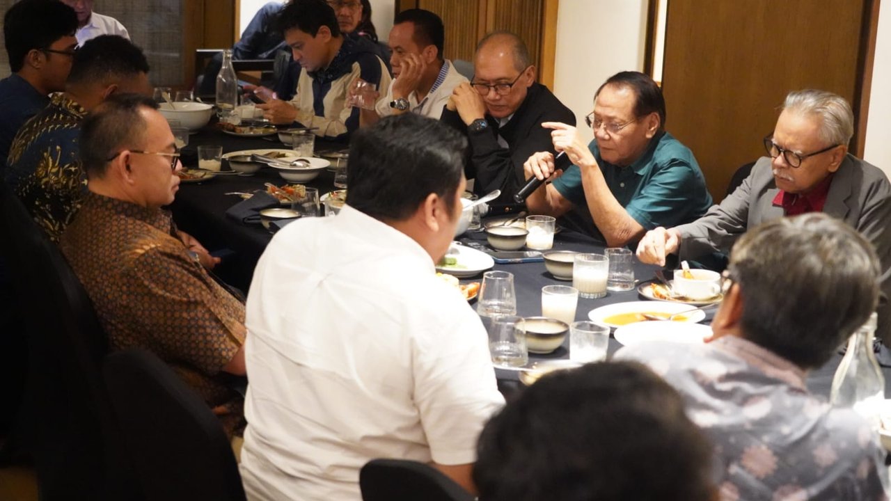Kepemimpinan Intrinsik Kunci Memutus Kebuntuan Krisis Sistemik Bangsa