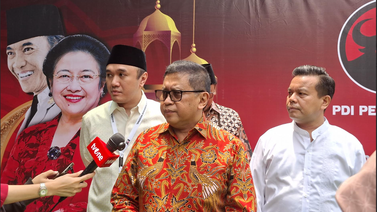 Prabowo Bertemu Megawati, Hasto: Pertemuan Teman Lama