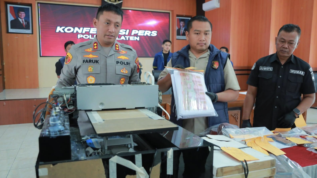 Polisi Bongkar Pabrik Uang Palsu di Klaten, 4 Orang Ditangkap