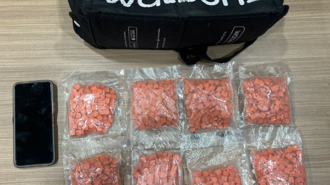 Polisi Gagalkan Peredaran 2.000 Butir Ekstasi di Mal PGC, Pria Berusia 24 Tahun Ditangkap