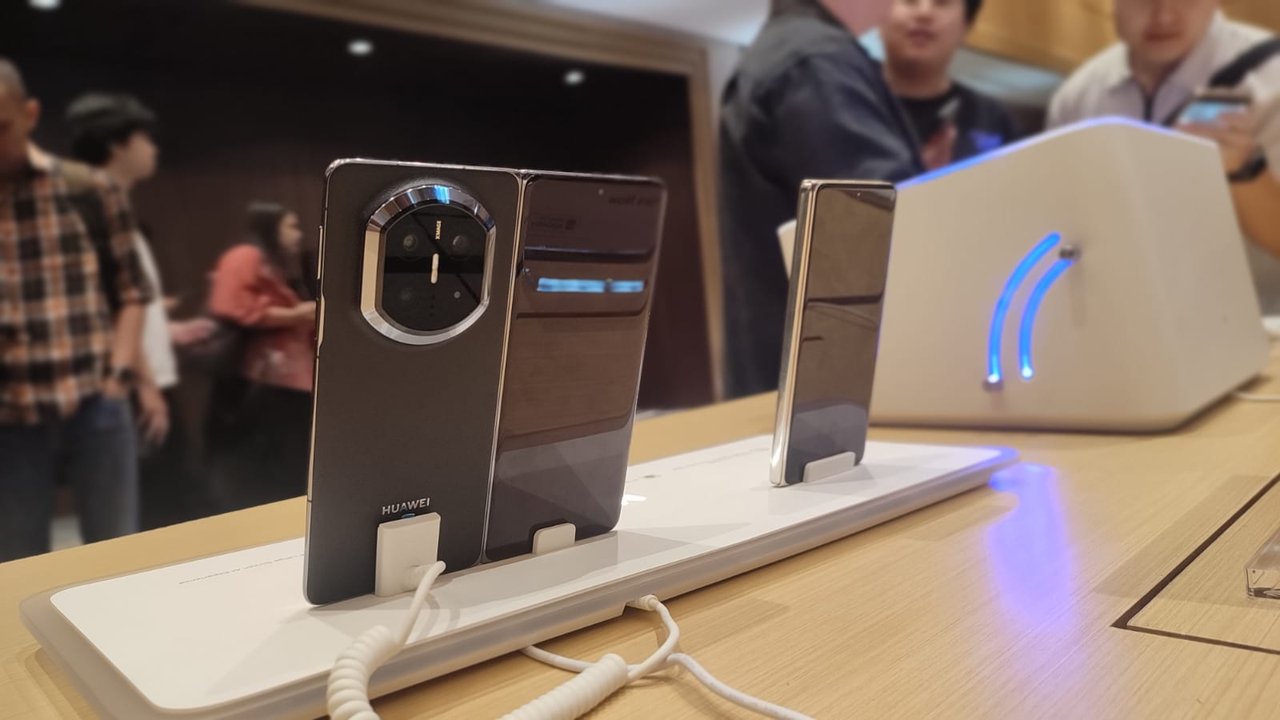 Huawei Mate X7 Meluncur di Indonesia, Ponsel Lipat Berharga Rp27,9 Juta