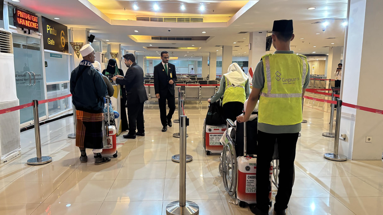 Kloter I Jemaah Haji Embarkasi Solo Diterbangkan ke Tanah Suci