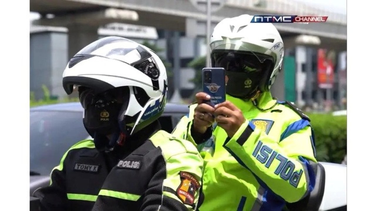 Viral Video Turis Italia Marah-marah dan Lawan Polisi di Bali, Ternyata Gara-Gara Tak Terima Ditilang