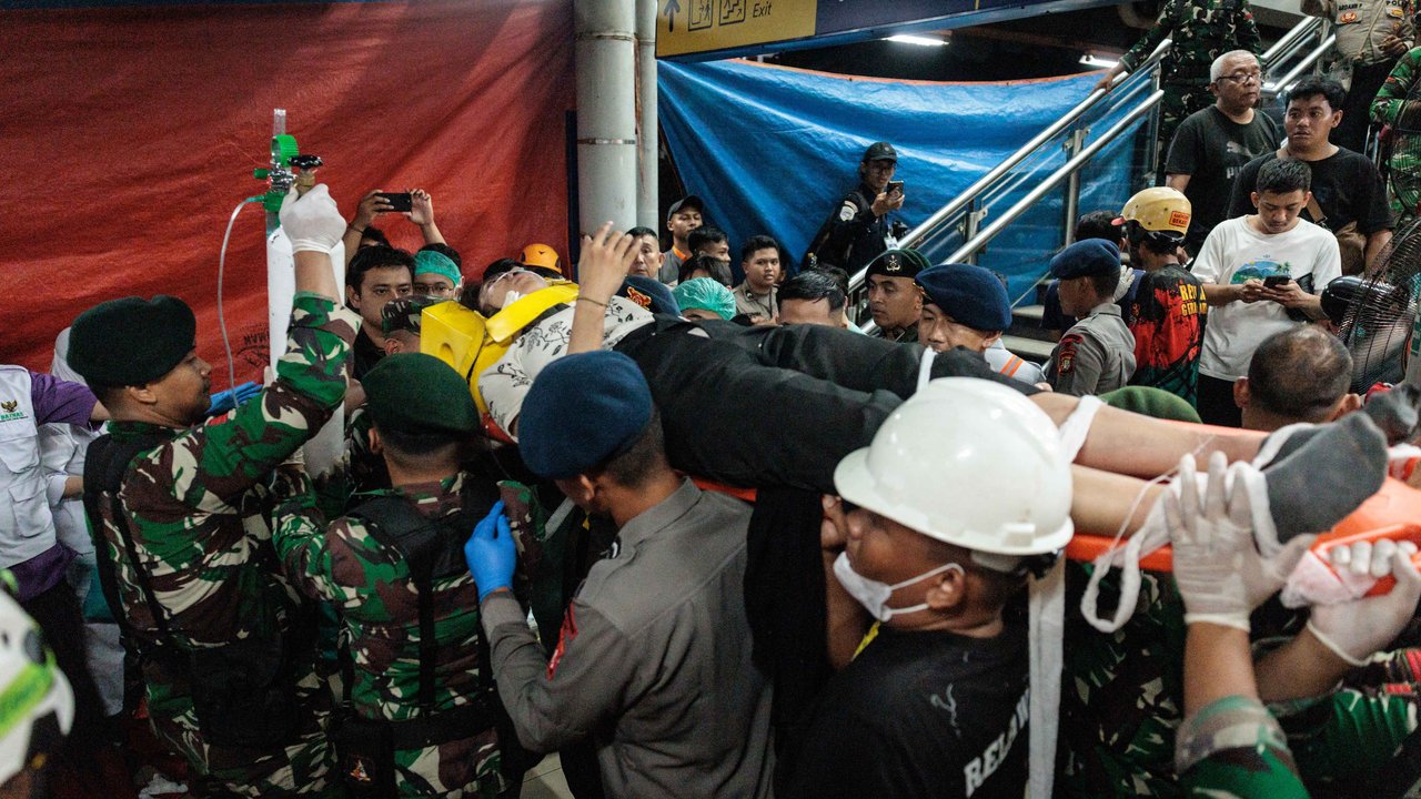 Data Terbaru Korban Luka Kecelakaan Kereta di Bekasi Timur: 17 Orang Masih Dirawat di RSUD