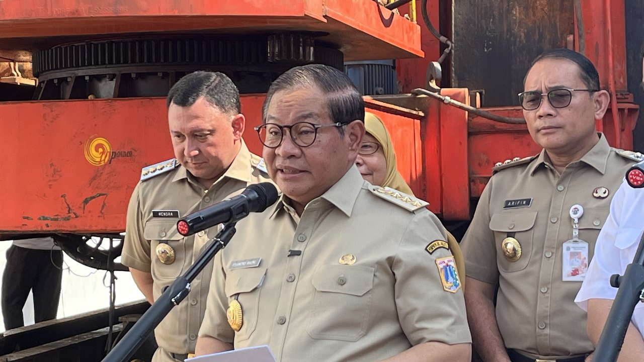 Pramono Anung usai groundbreaking revitalisasi Pasar Gardu Asem dan Pasar Kramat Jaya di Kemayoran, Jakarta Pusat, Senin (6/4/2026).