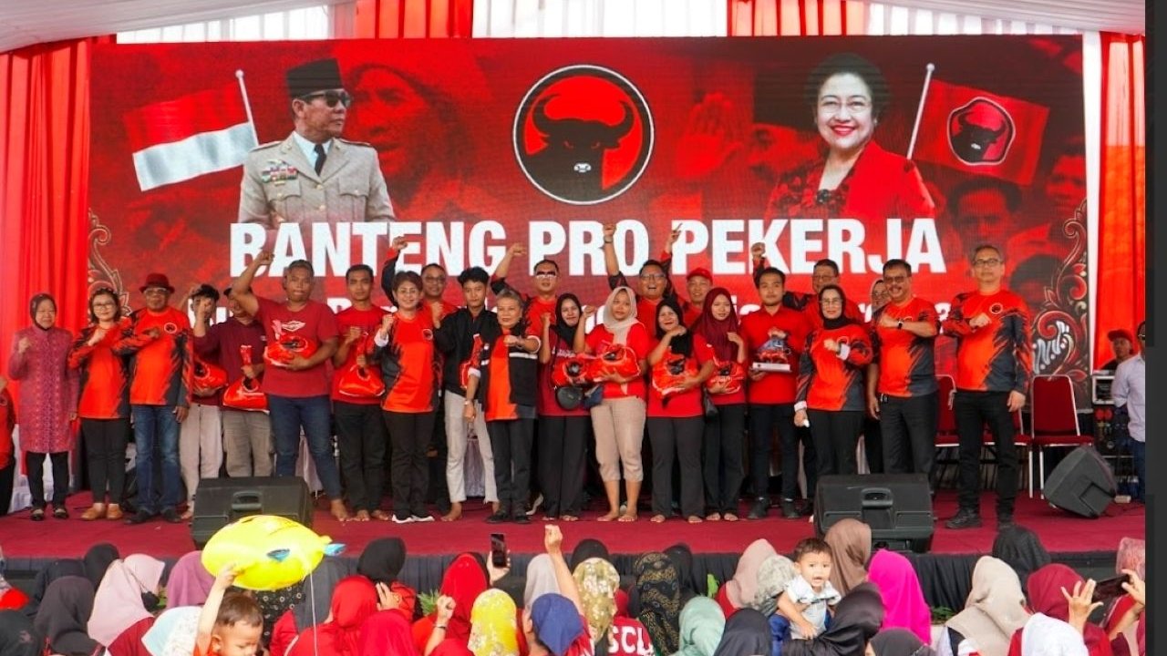 Saat Ekonomi Tertekan, PDIP Tegaskan Perlindungan dan Kesejahteraan Buruh Jadi Prioritas