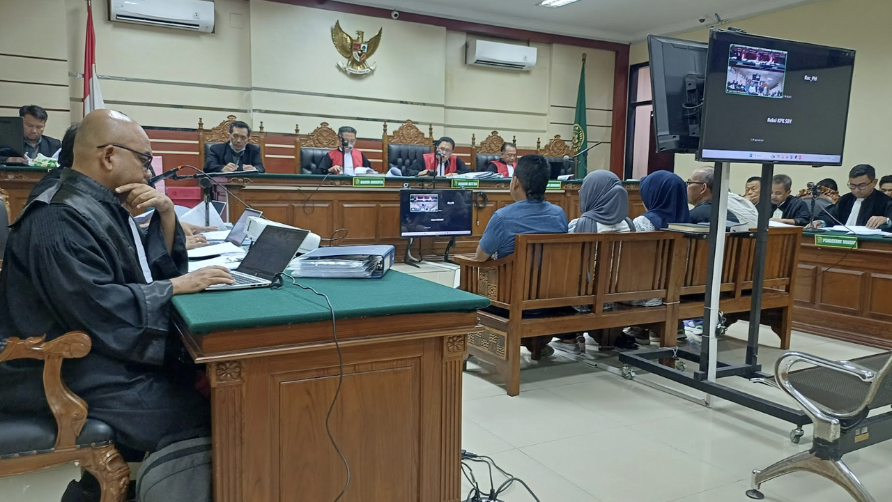 Keluarga Bupati Ponorogo Terungkap dalam Pusaran Uang Korupsi