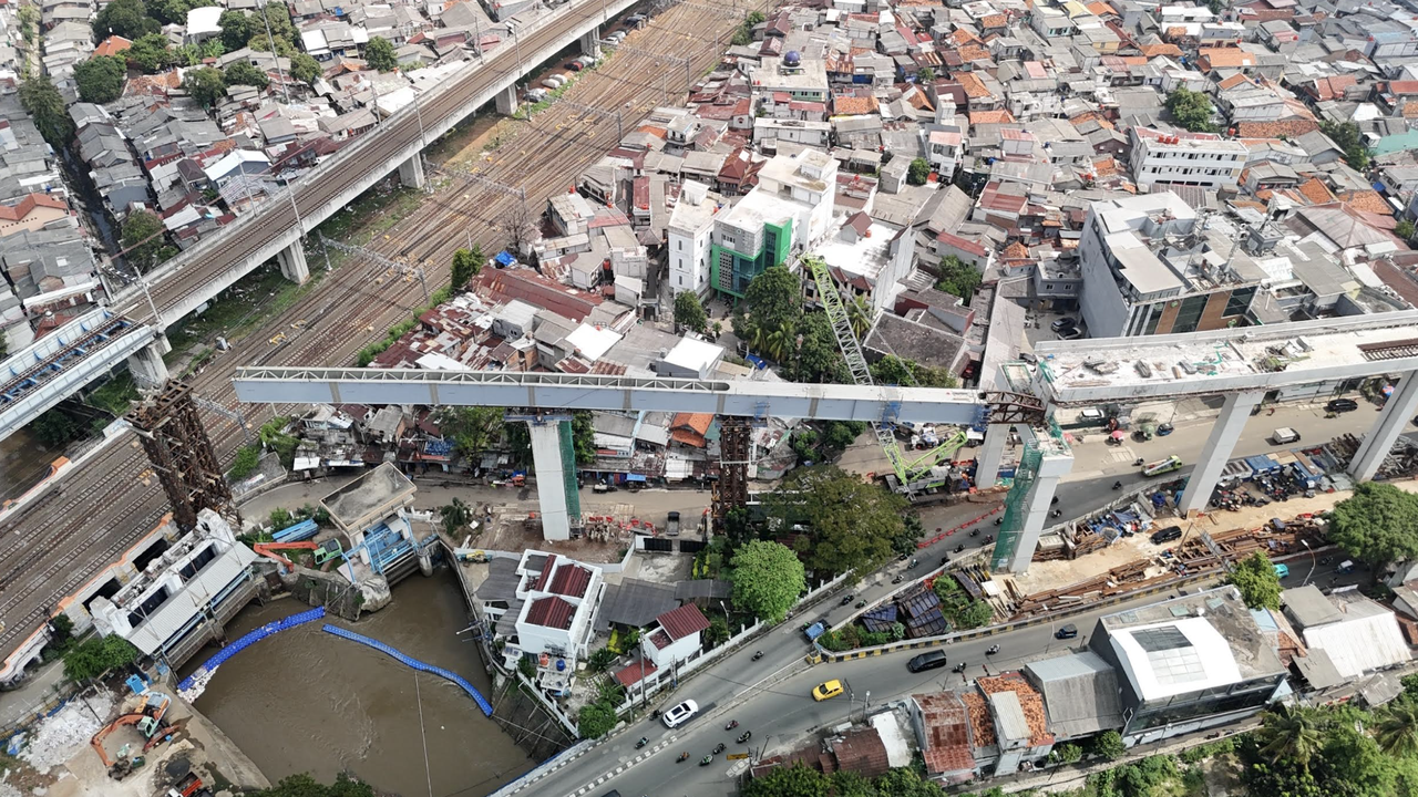 Jakpro Catat 6,4 Juta Jam Kerja Nihil Kecelakaan di Proyek LRT Jakarta Fase 1B