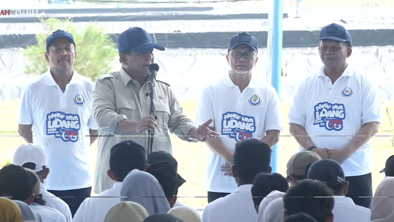 Hadiri Panen Raya Udang di Kebumen, Prabowo Kagum Satu Hektare Bisa Hasilkan 40 Ton