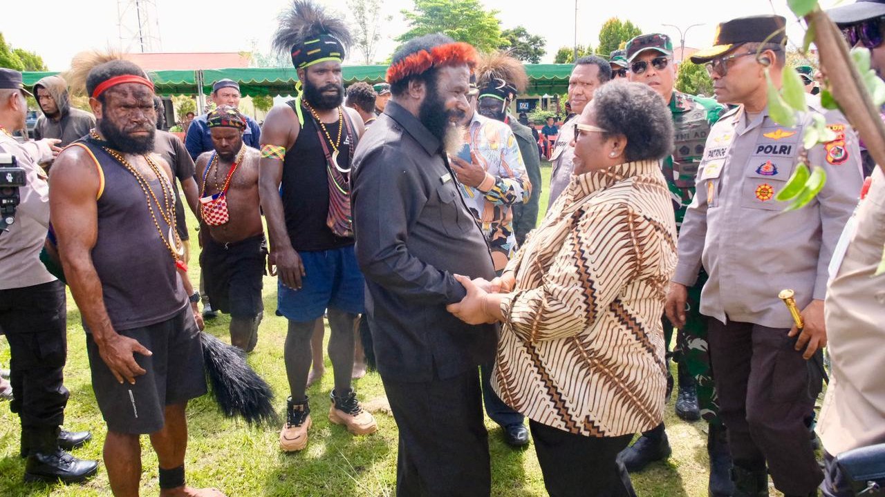 Wamendagri Ribka Haluk Turun Langsung Kawal Perdamaian Konflik Suku di Wamena
