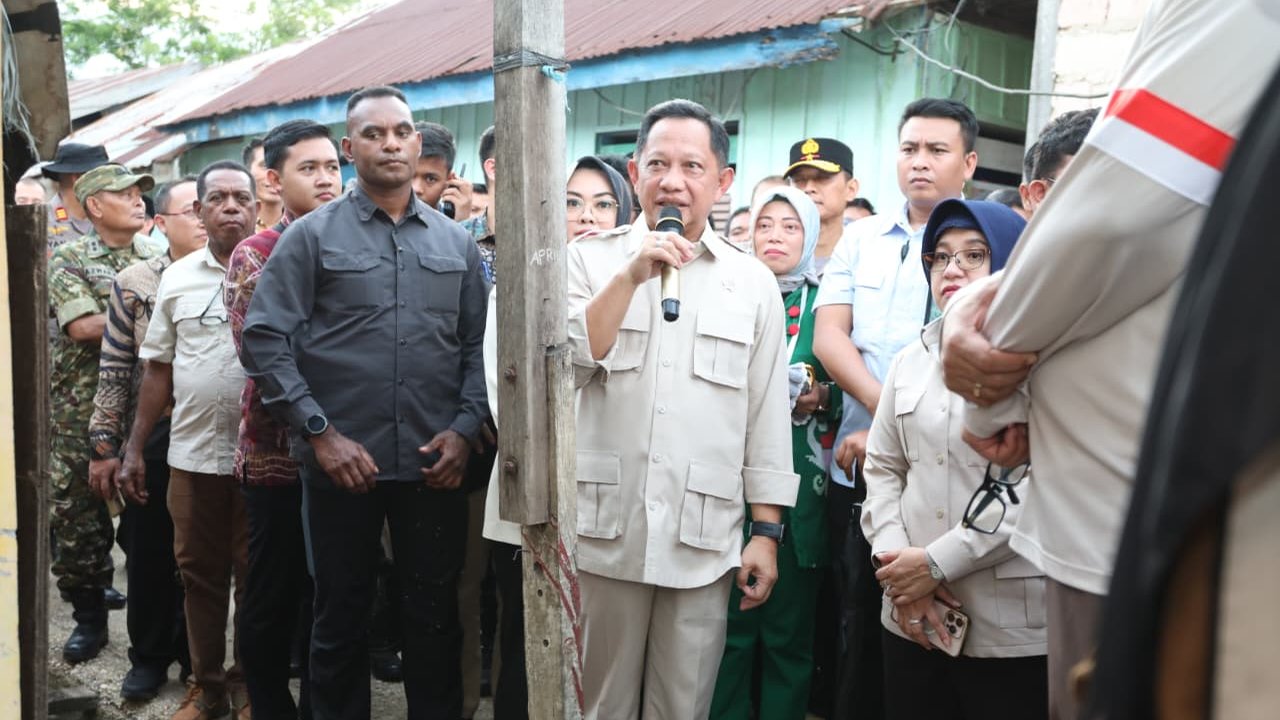 Tinjau BSPS di Kendari, Mendagri Tegaskan Negara Harus Hadir untuk Rakyat