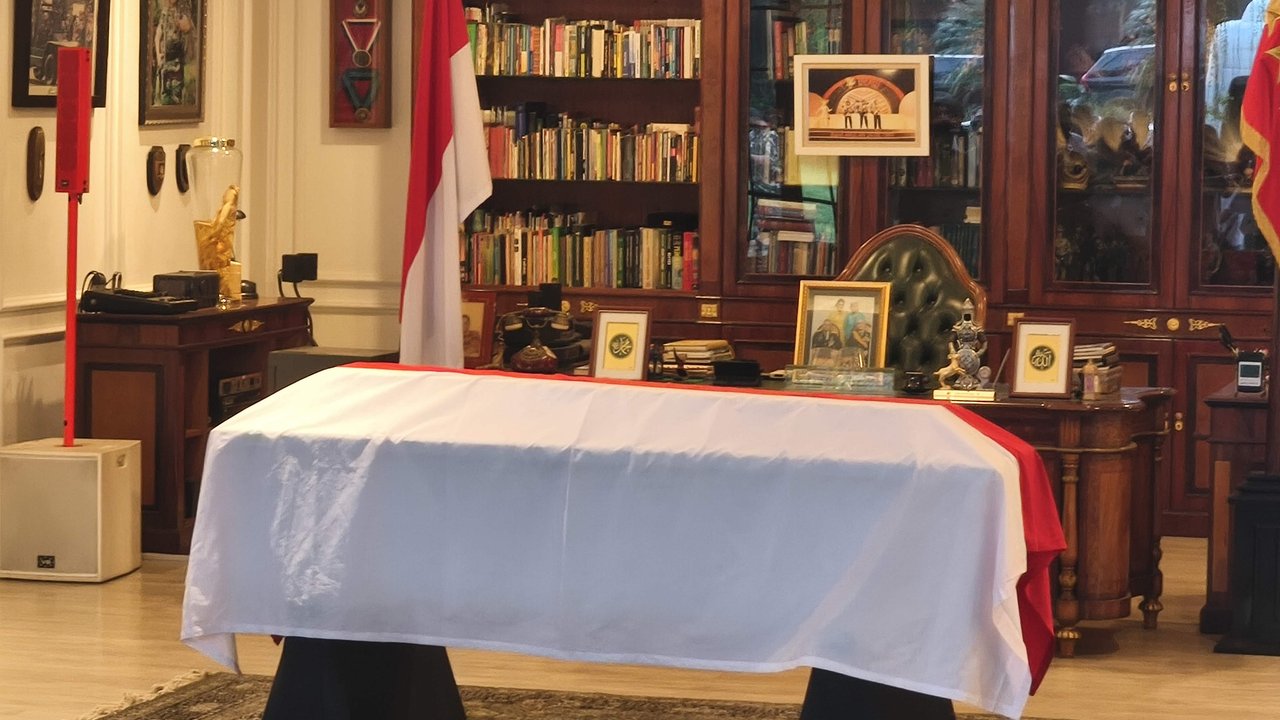 Jenazah Ryamizard Ryacudu Tiba di Rumah Duka, Langsung Disemayamkan Dekat Meja Kerja