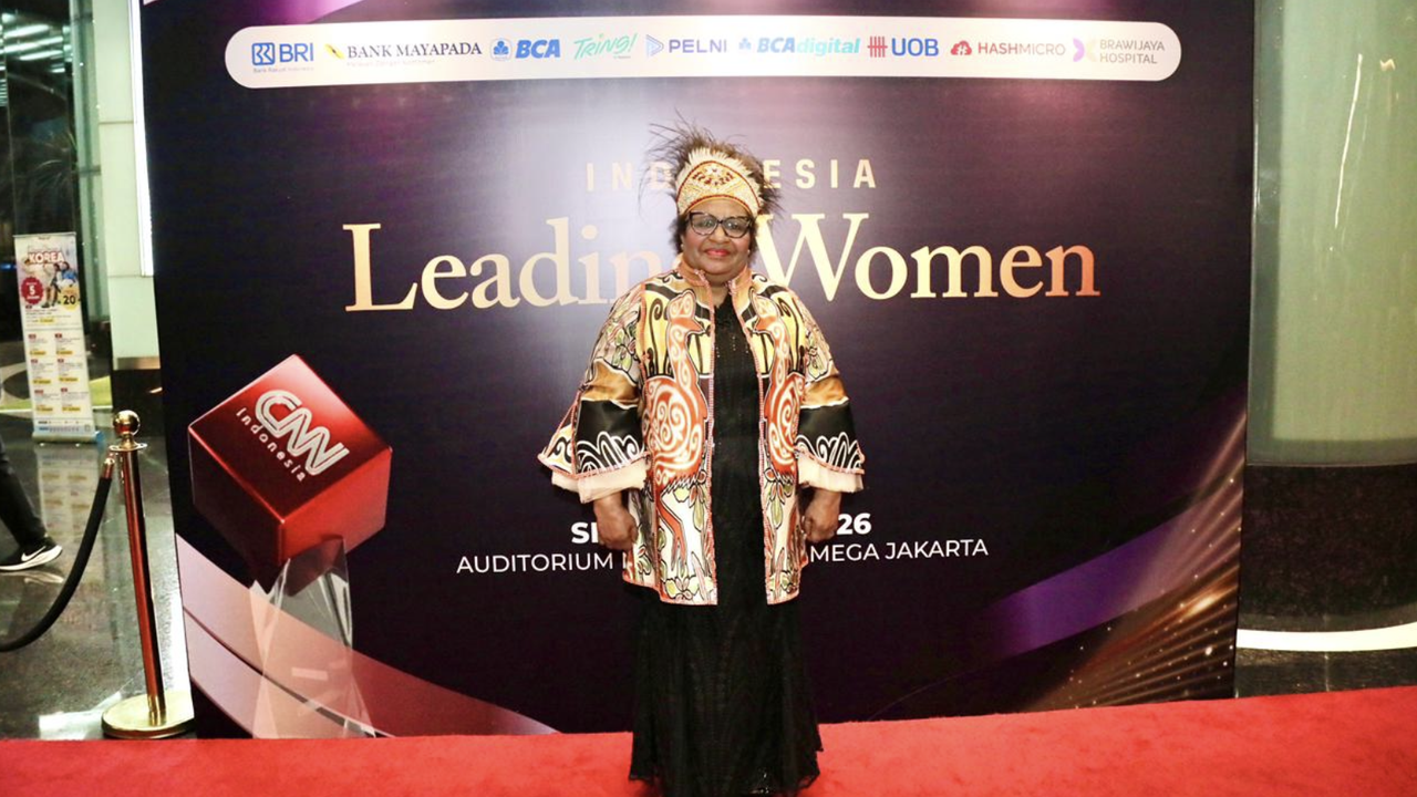 Raih Penghargaan, Wamendagri Ribka Haluk Serukan Peran Aktif Perempuan