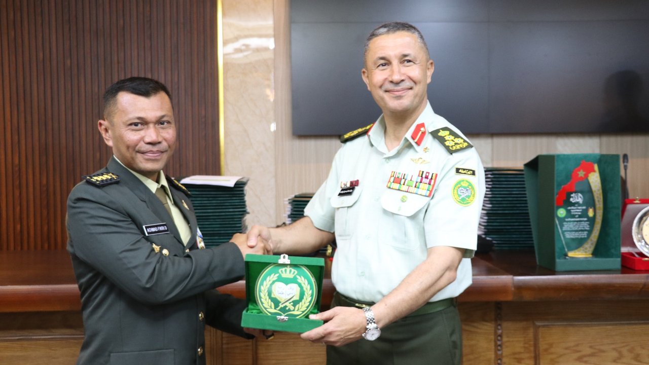 Jadi yang Pertama dari TNI, Kolonel Achmad Fikri Lulus College Pertahanan Yordania dengan Predikat Excellent