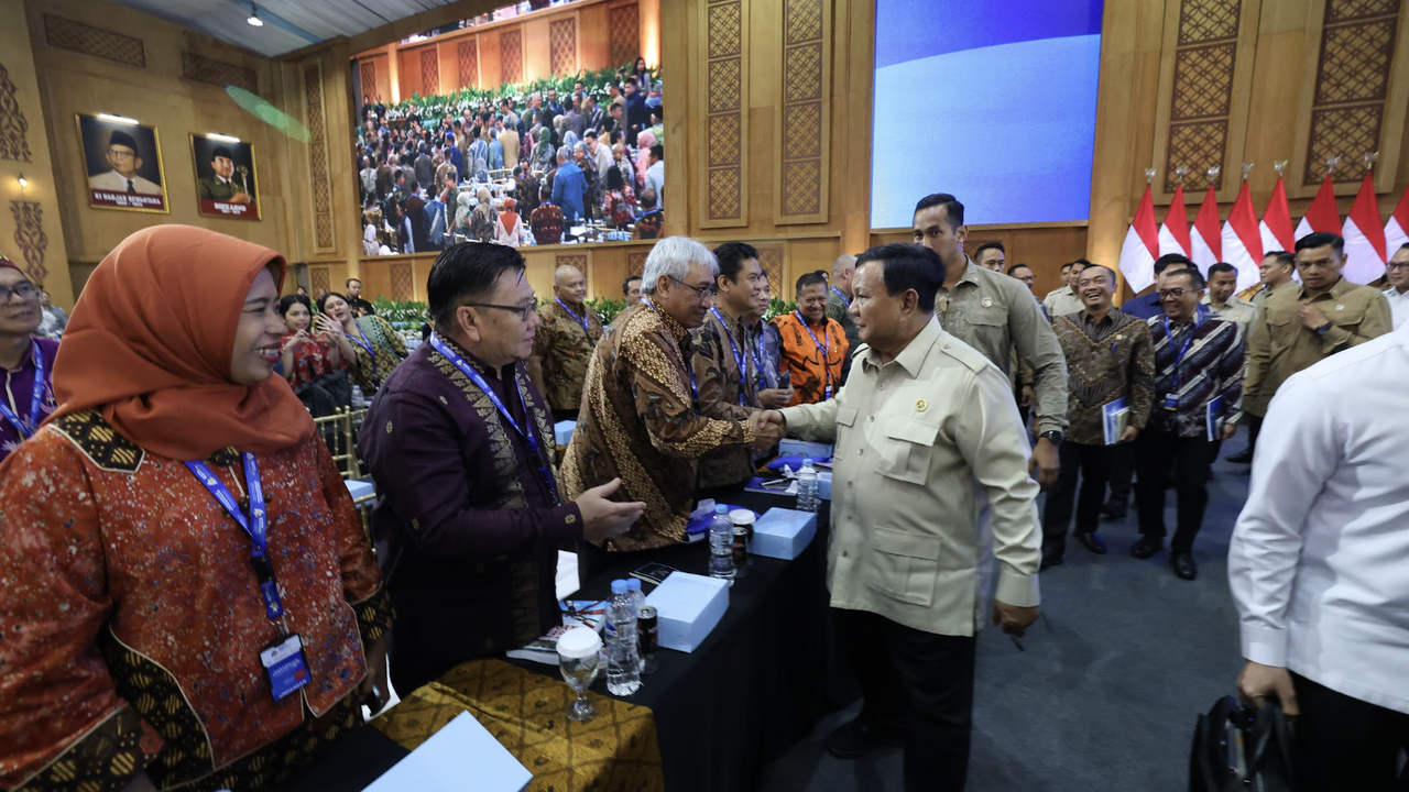 Prabowo Terima Usul dan Masukan dari Perguruan Tinggi: Saya Janji Baca dan Tindaklanjuti