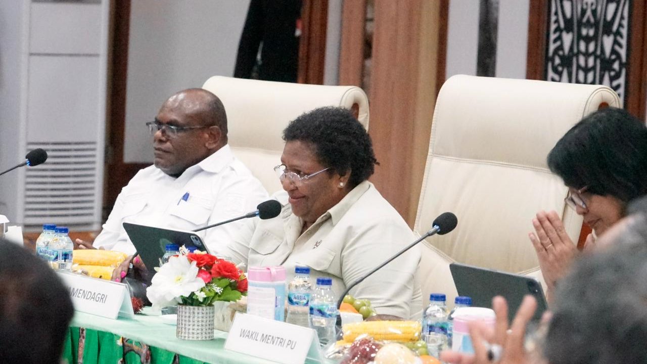 Wamendagri Ribka Haluk: Pembangunan Papua Tengah Jadi Titik Awal Kebangkitan Masyarakat