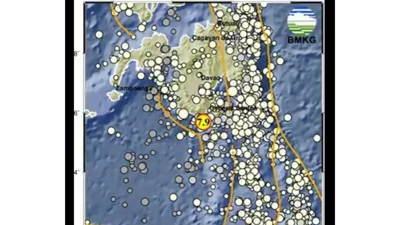 Gempa M7,7 Guncang Kepulauan Sangihe, BMKG Keluarkan Peringatan Dini Tsunami