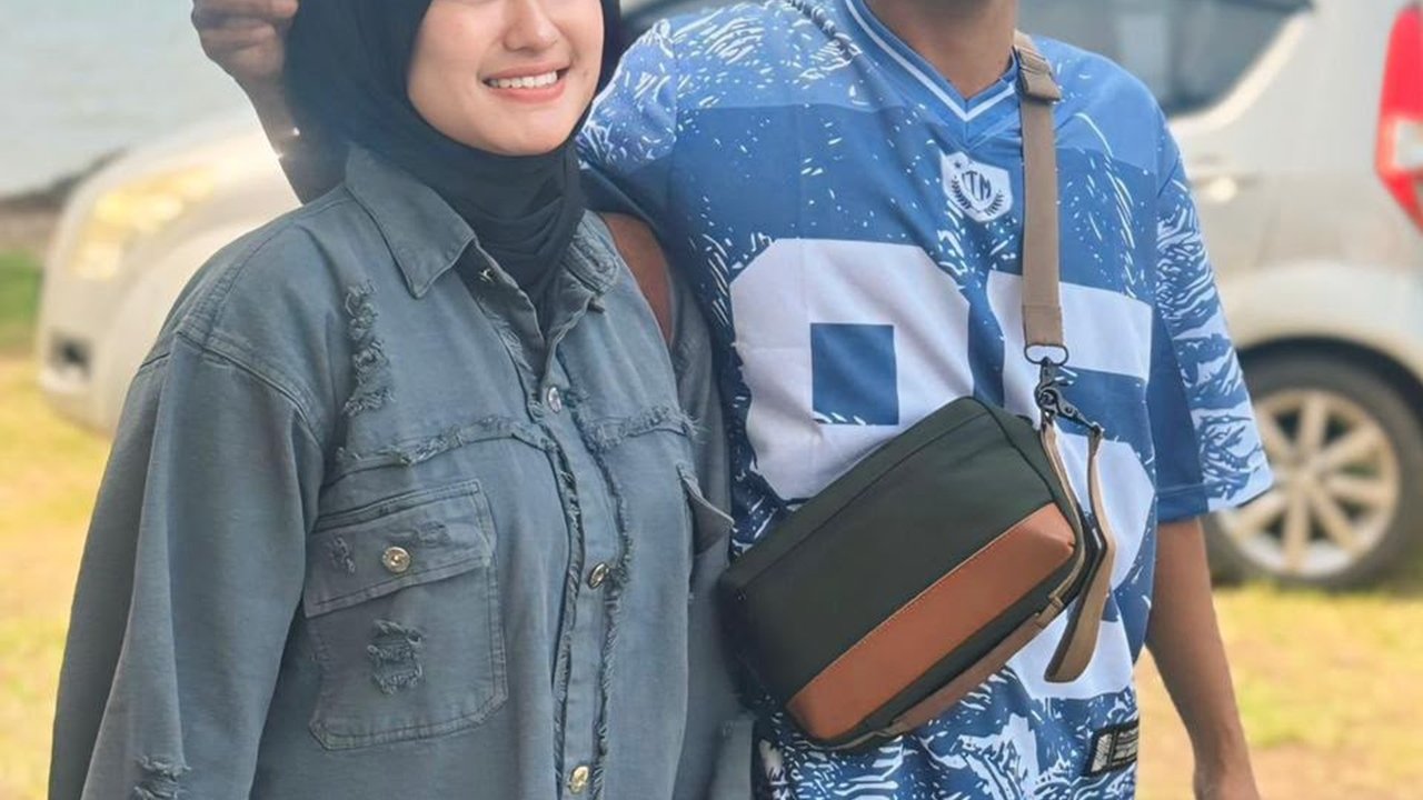 Membangun Mimpi dari Daerah: Kisah Boby Berliandika dan Putri Imelia di Era Digital