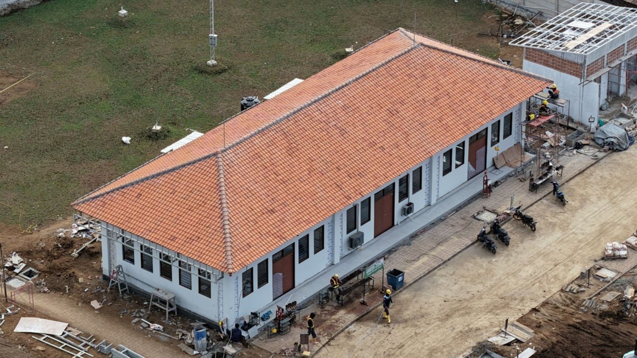 SIG Pasok Tiang Pancang Hingga Beton Precast untuk Pembangunan Sekolah Rakyat