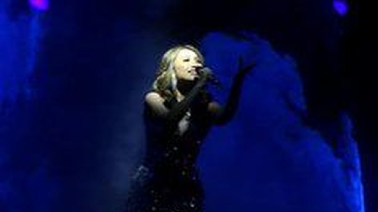 Memukau di Panggung, 10 Foto Bunga Citra Lestari Tampil Energik Di 'Circus Concerto'
