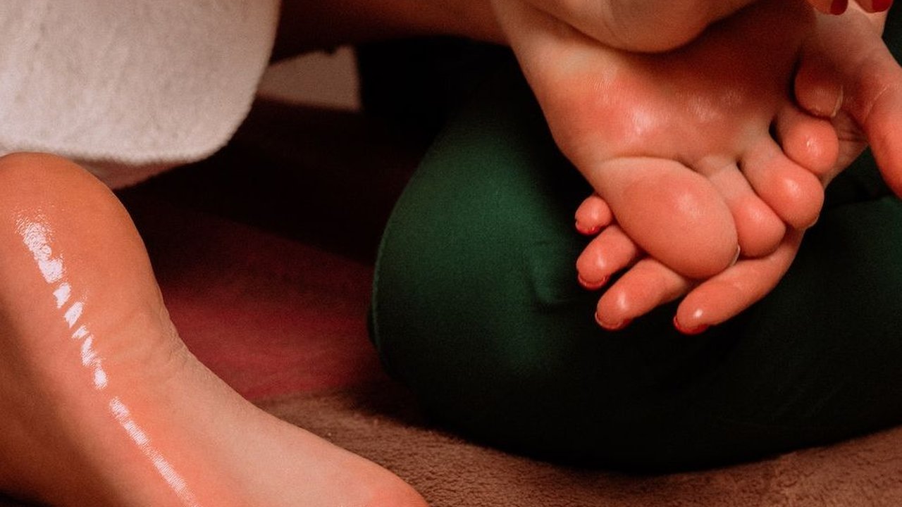 5 Cara Alami, Mudah, dan Murah untuk Atasi Masalah Nyeri Asam Urat