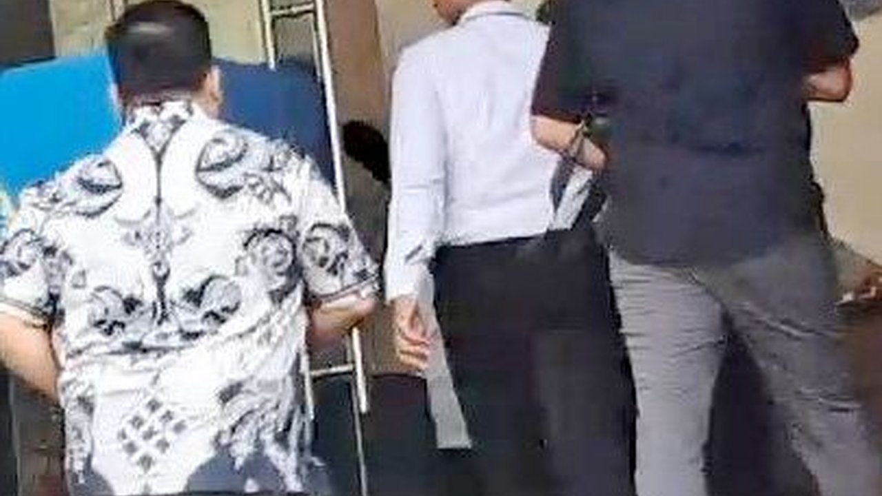 Jadi Saksi Kasus Dugaan Pemerasan Pimpinan KPK, Kapolrestabes Semarang Kombes Irwan Anwar ke Jakarta
