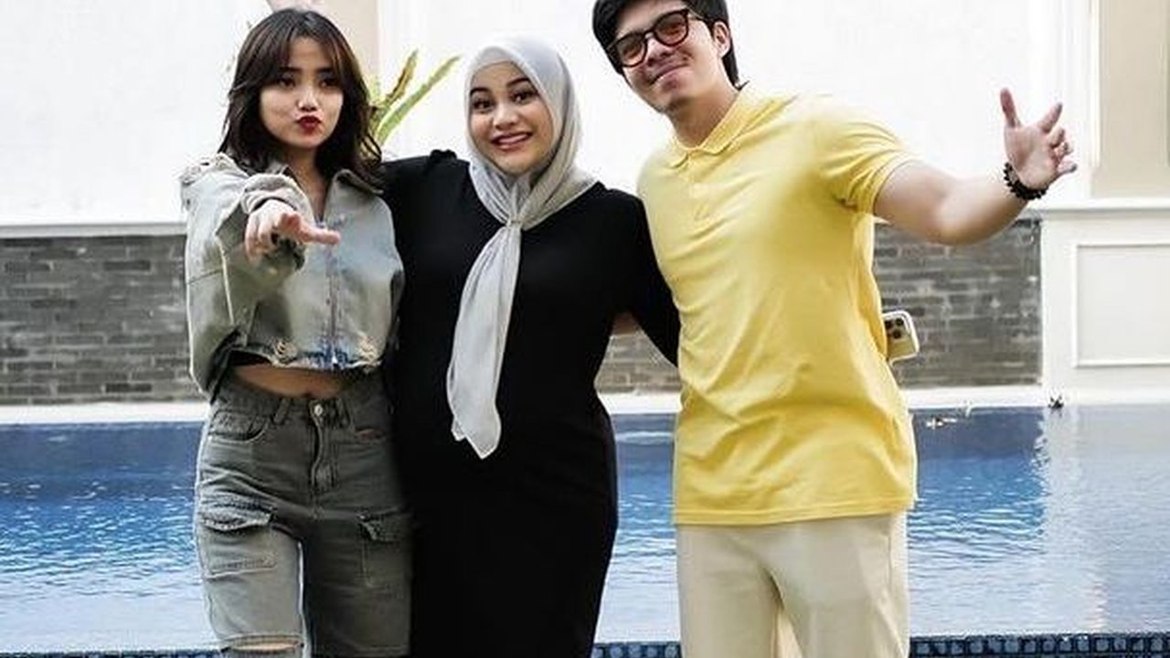 Tepis Isu Renggang, Intip Momen Atta Halilintar dan Aurel Hermansyah Main ke Rumah Baru Fuji