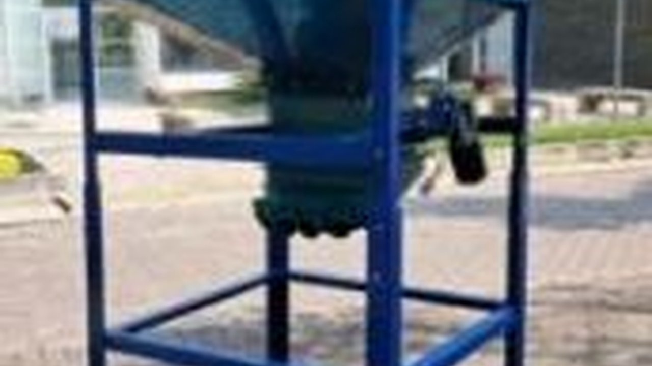 Mengenal Simar, Teknologi Pakan Ayam Bagi Peternak Skala Menengah Bawah Karya Mahasiswa UGM