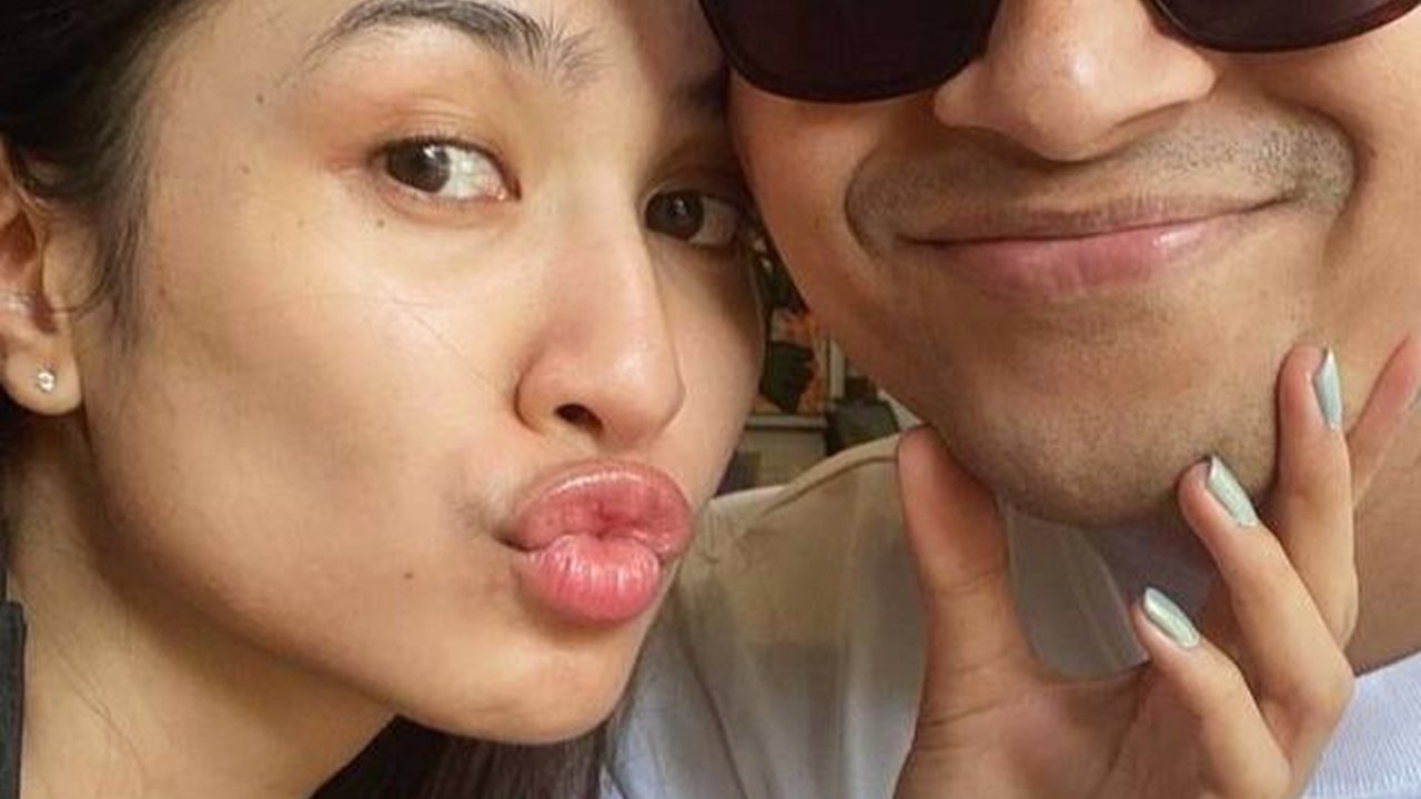 Ini Potret Mikha Tambayong dan Deva Mahenra Pamer Momen Mesra Lagi Kencan!