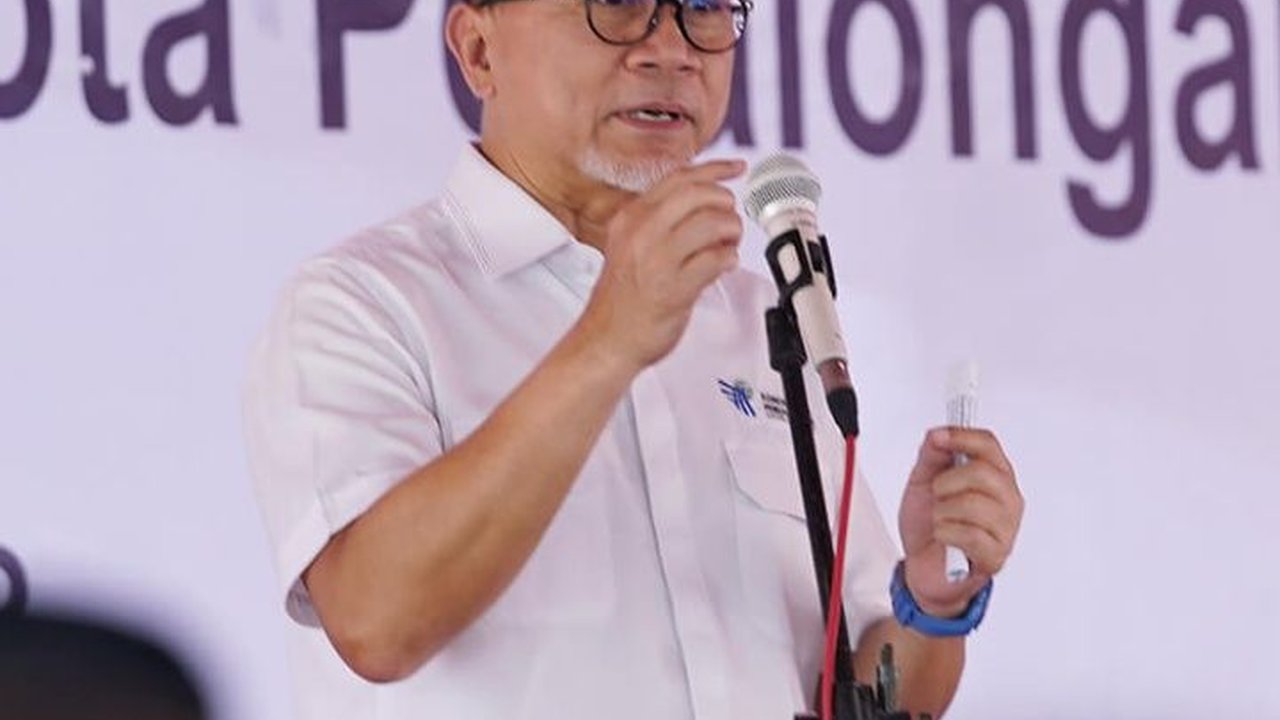 Mendag Zulkifli Hasan Resmikan Pembangunan Pasar Banjarsari di Pekalongan