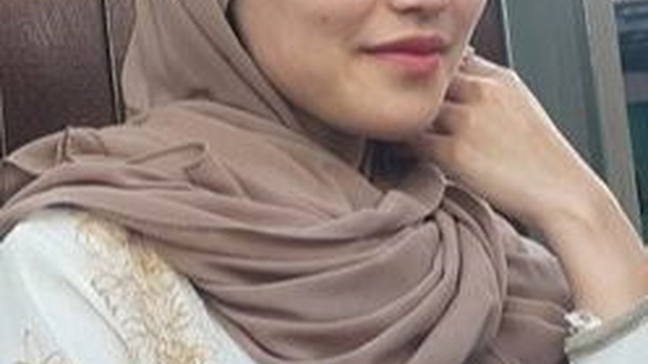 Ini Beberapa Alasan Ayu Ting Ting Tetap Tinggal di Rumah Gang Sempit