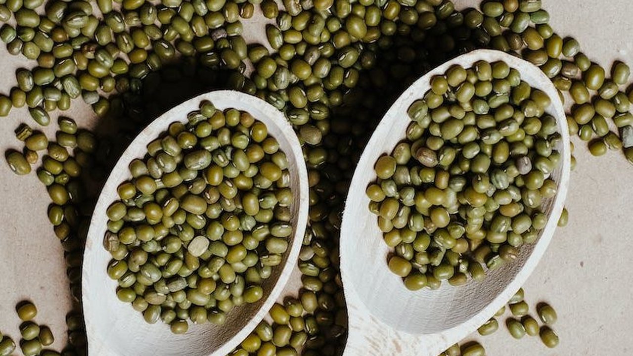 Benarkah Kacang Hijau Bikin Rambut Bayi Lebat? Ini Manfaat Bagi Ibu Hamil dan Janin