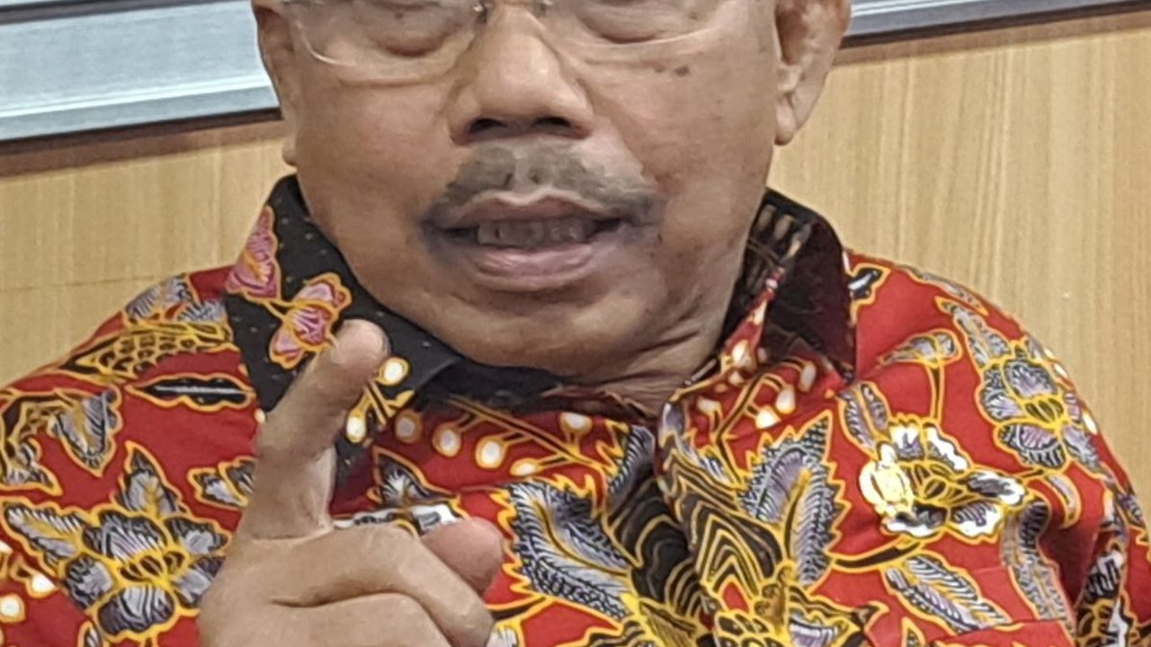 Anies Baswedan Kenang Sosok Ketua Fraksi PDIP DPRD DKI Gembong Warsono