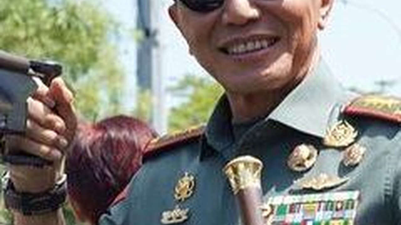 Babinsa TNI Salah Sebut Nama Pangdam, Sang Jenderal Malah Beri Hadiah Jadi Perwira