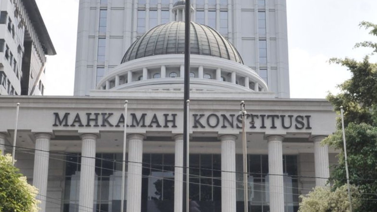 PDIP Ingatkan MK Karma Politik, Jangan Ambil Putusan Demi Kepentingan Keluarga