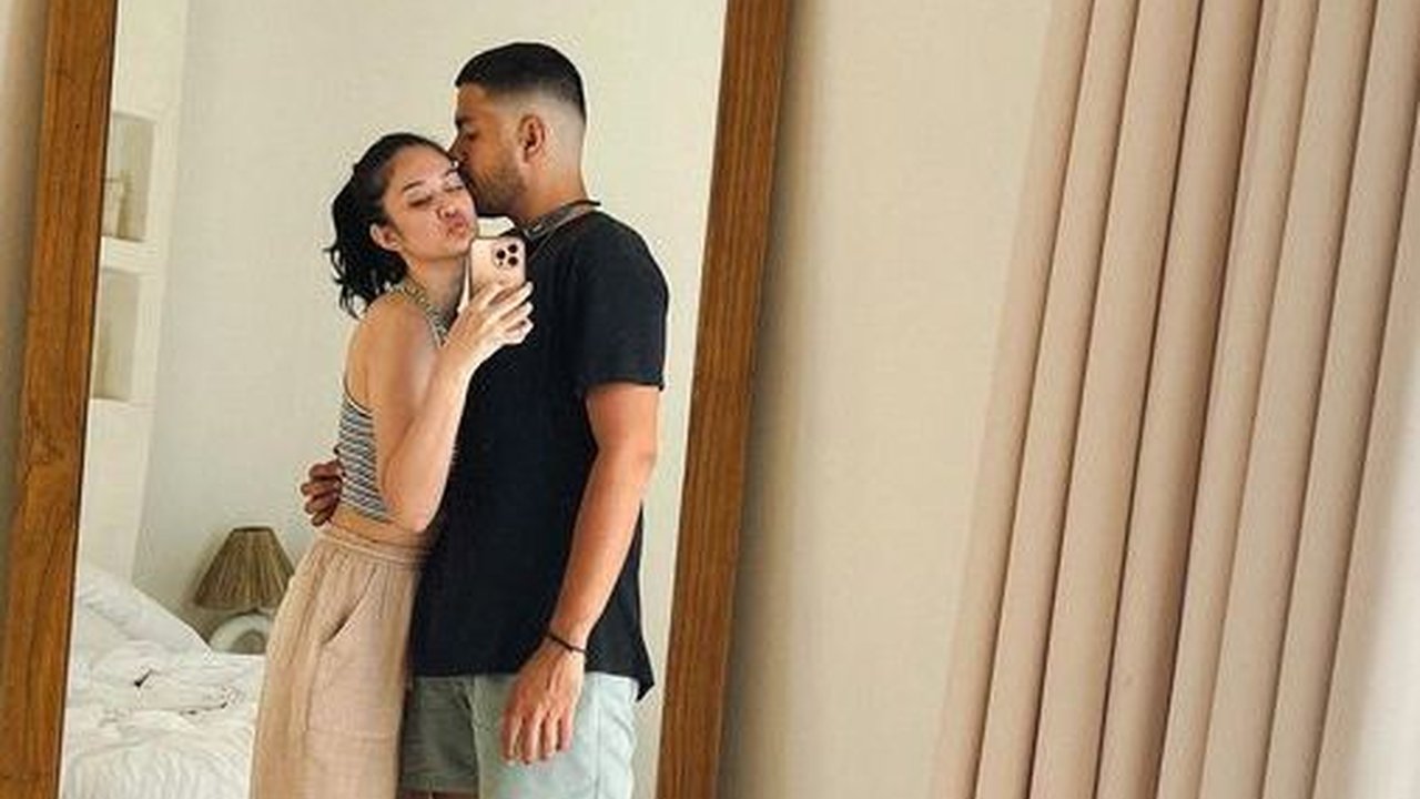 Deretan Foto Faradilla Yoshi Liburan di Bali Bersama Keluarga, Potret Lucu Baby Arash Bikin Salfok