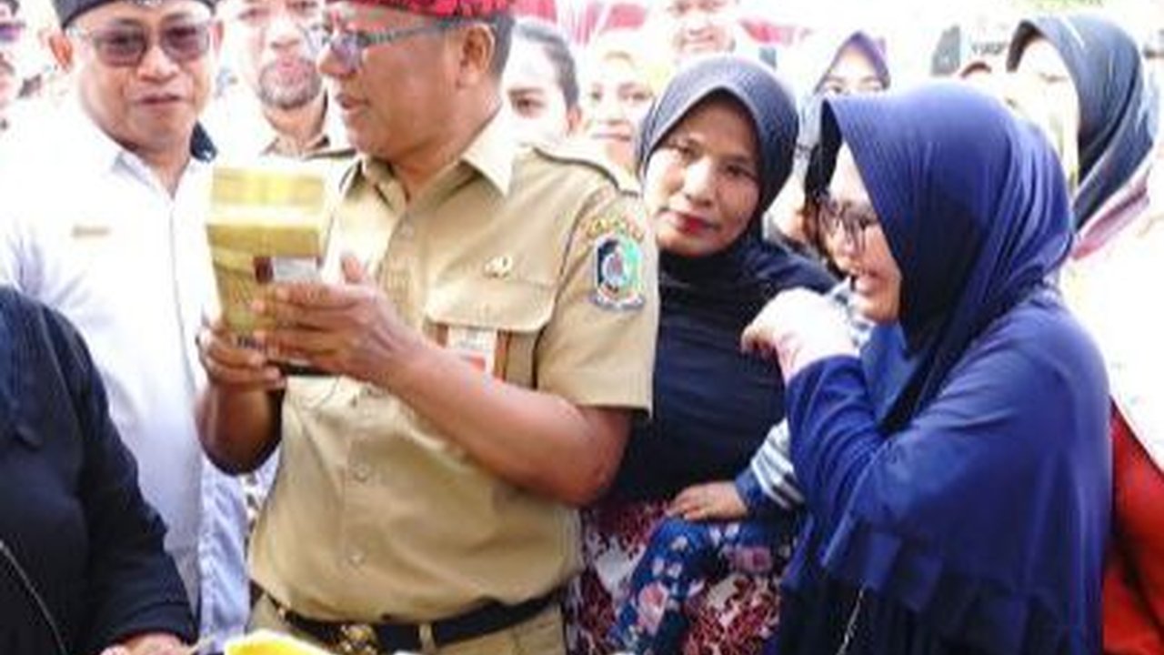 Gerakan Pangan Murah di Banyuwangi Disambut Antusias Warga