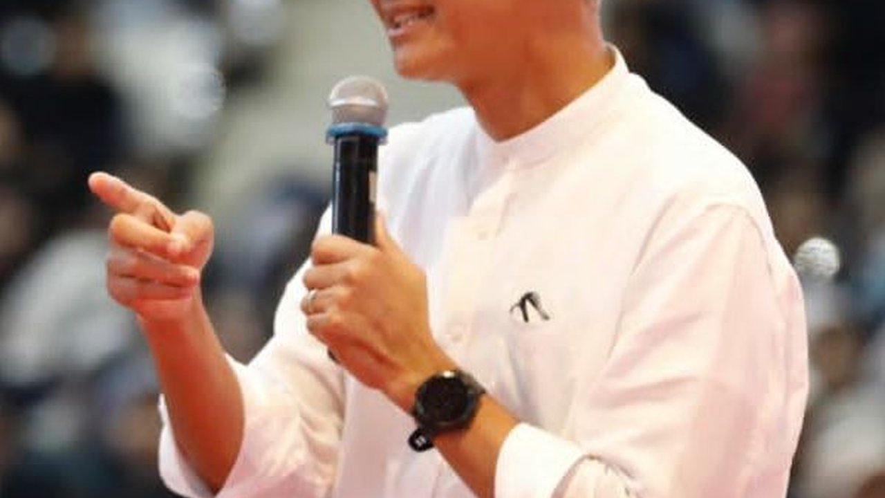 Ganjar Ajak Mahasiswa Tangkap Peluang Pengembangan Ekonomi Biru dan Hijau