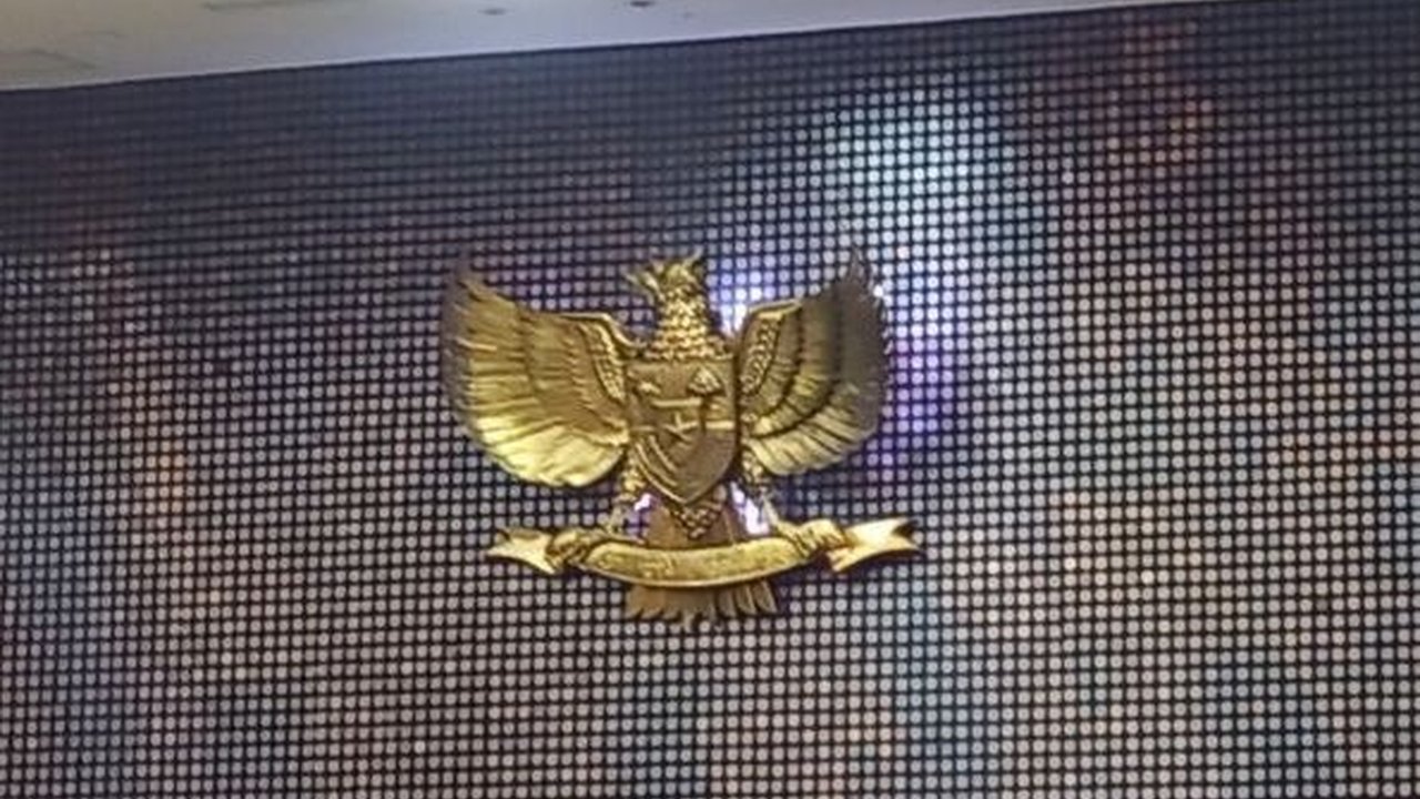 Ini Sosok yang Bantu Almas Mahasiswa UNSA Solo Gugat Batas Usia Capres-Cawapres hingga Dikabulkan MK