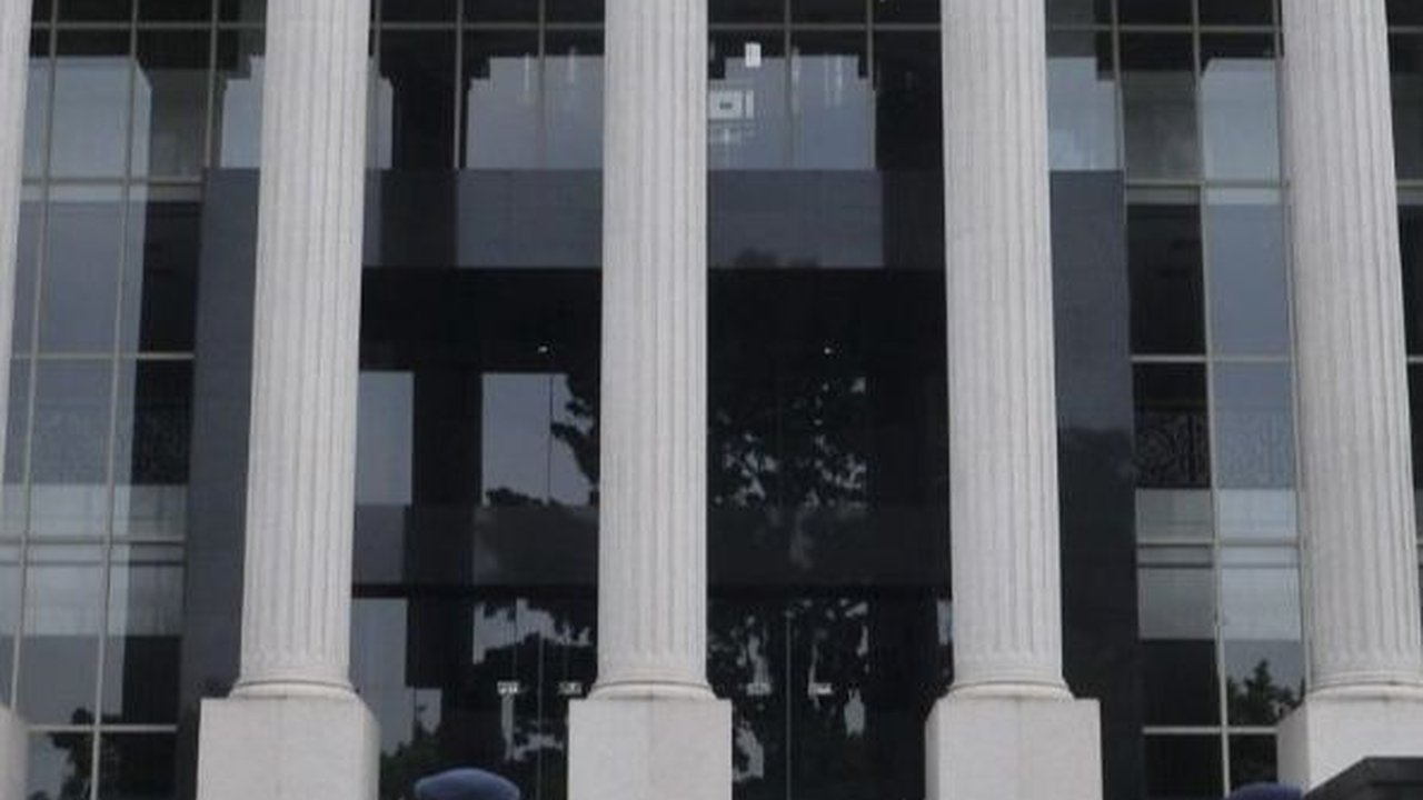 VIDEO: Dikabulkan MK, Gibran Bisa Jadi Cawapres | Ribut Panas Simpatisan PDIP Vs PPP