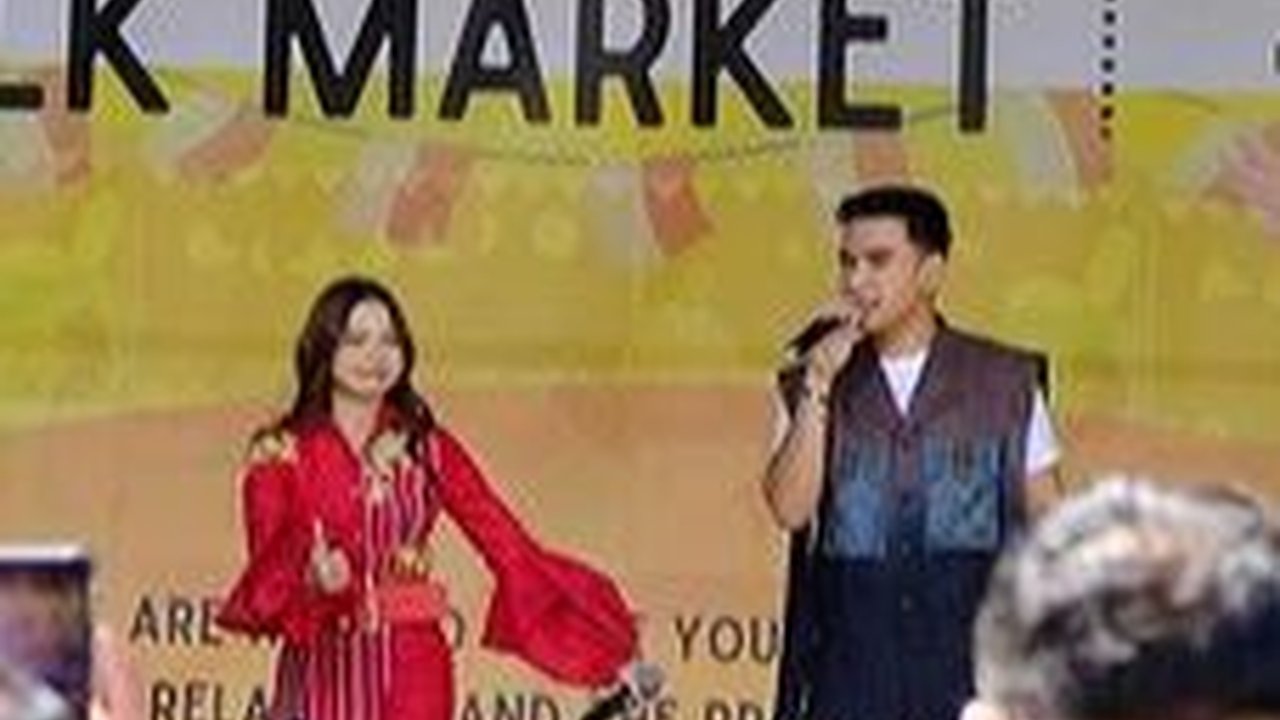 Deretan Foto Lady Rara saat Manggung di Afrika Selatan, Penampilan Cantiknya Disebut Bak Princess