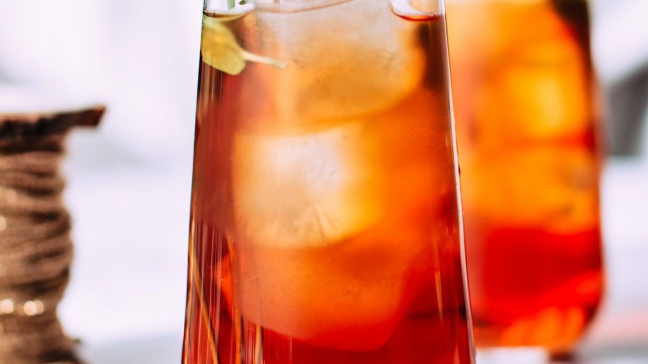 5 Minuman yang Menyegarkan di Cuaca Panas, tapi Bikin Tubuh Tambah Dehidrasi