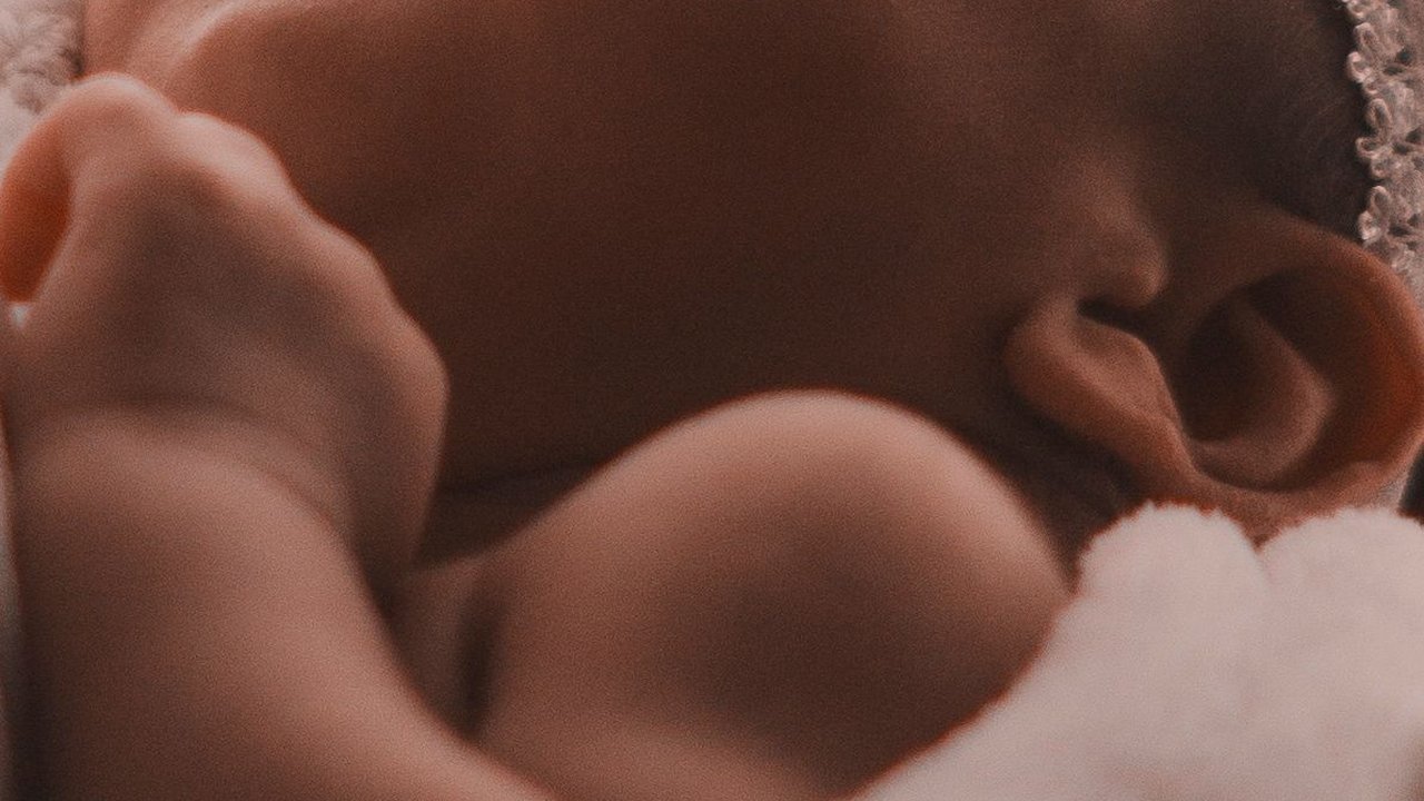 Nama-nama Bayi Perempuan Huruf N Modern yang Elegan, Lengkap Berbagai Bahasa