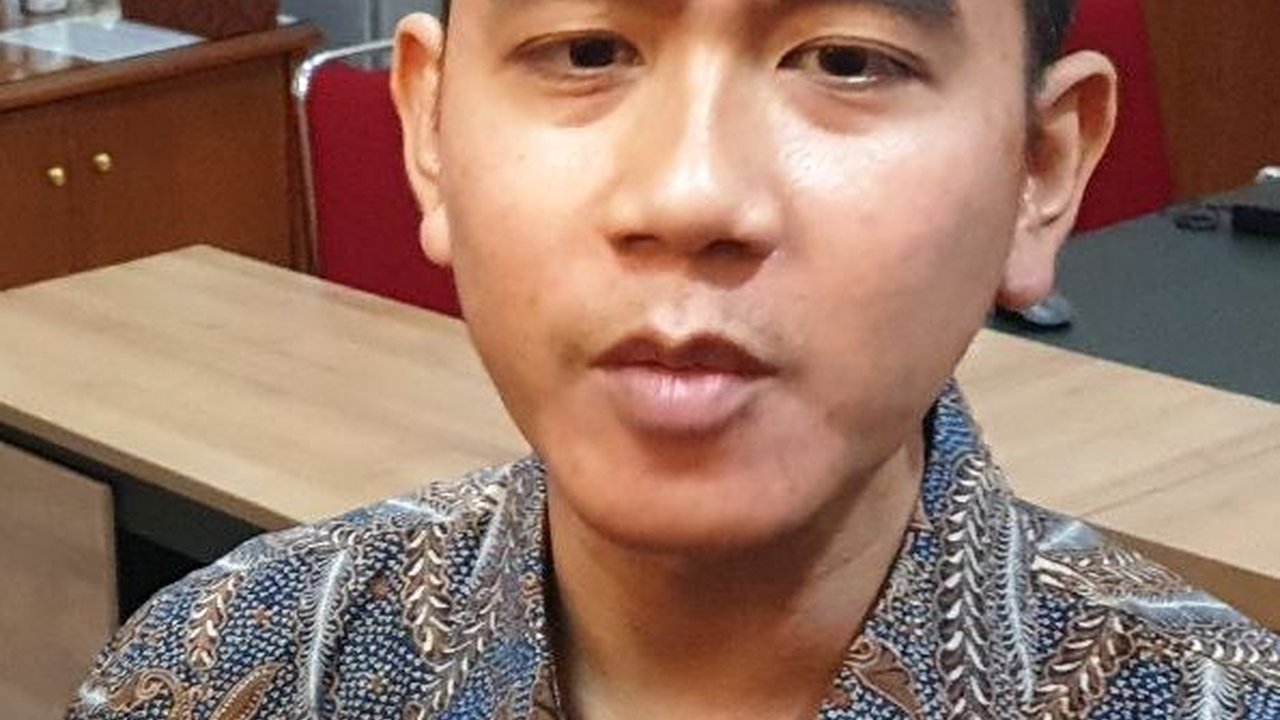 Gibran Didemo Warga Solo, Saat Ditanya Keluhan Jawaban Pendemo Bikin Geleng-Geleng