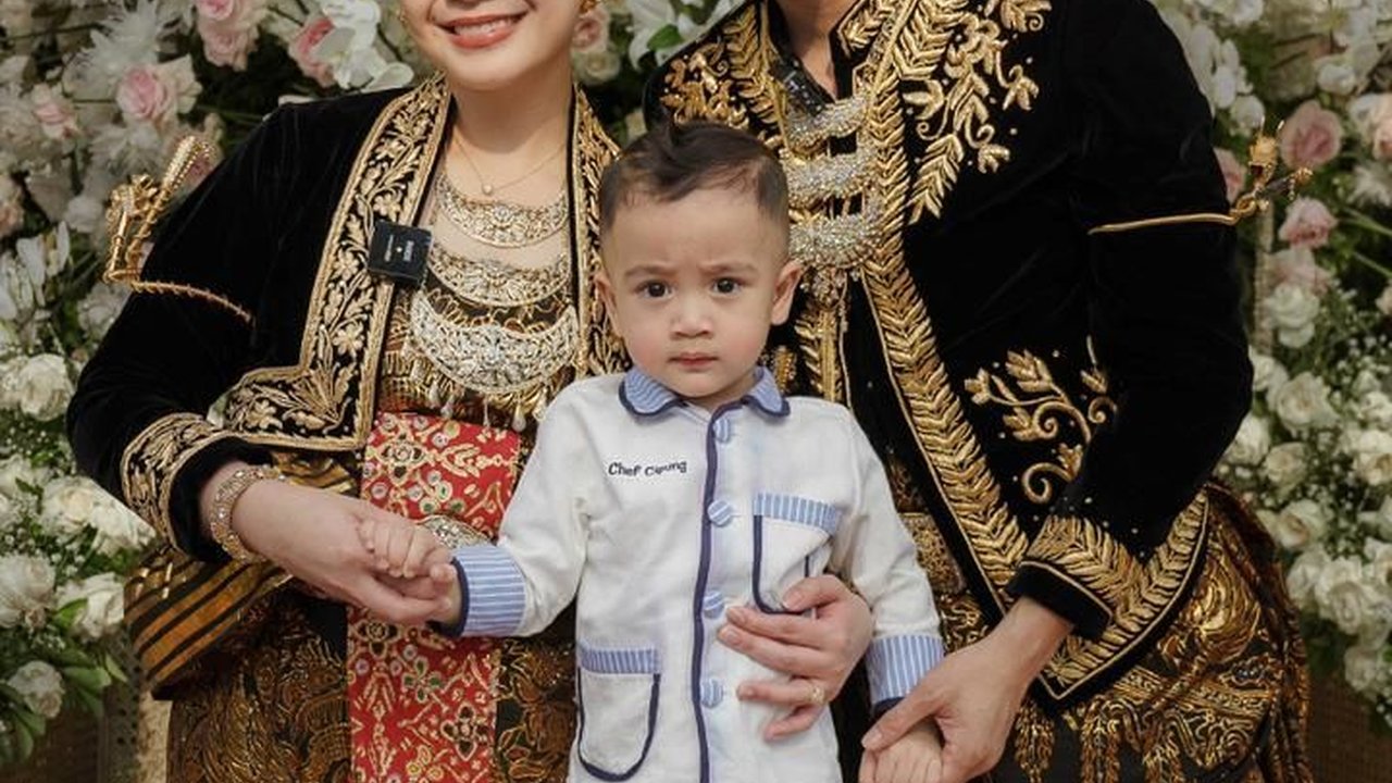 Rayakan Anniversary ke-9, Ini Potret Anniversary Raffi Nagita dari Tahun ke Tahun