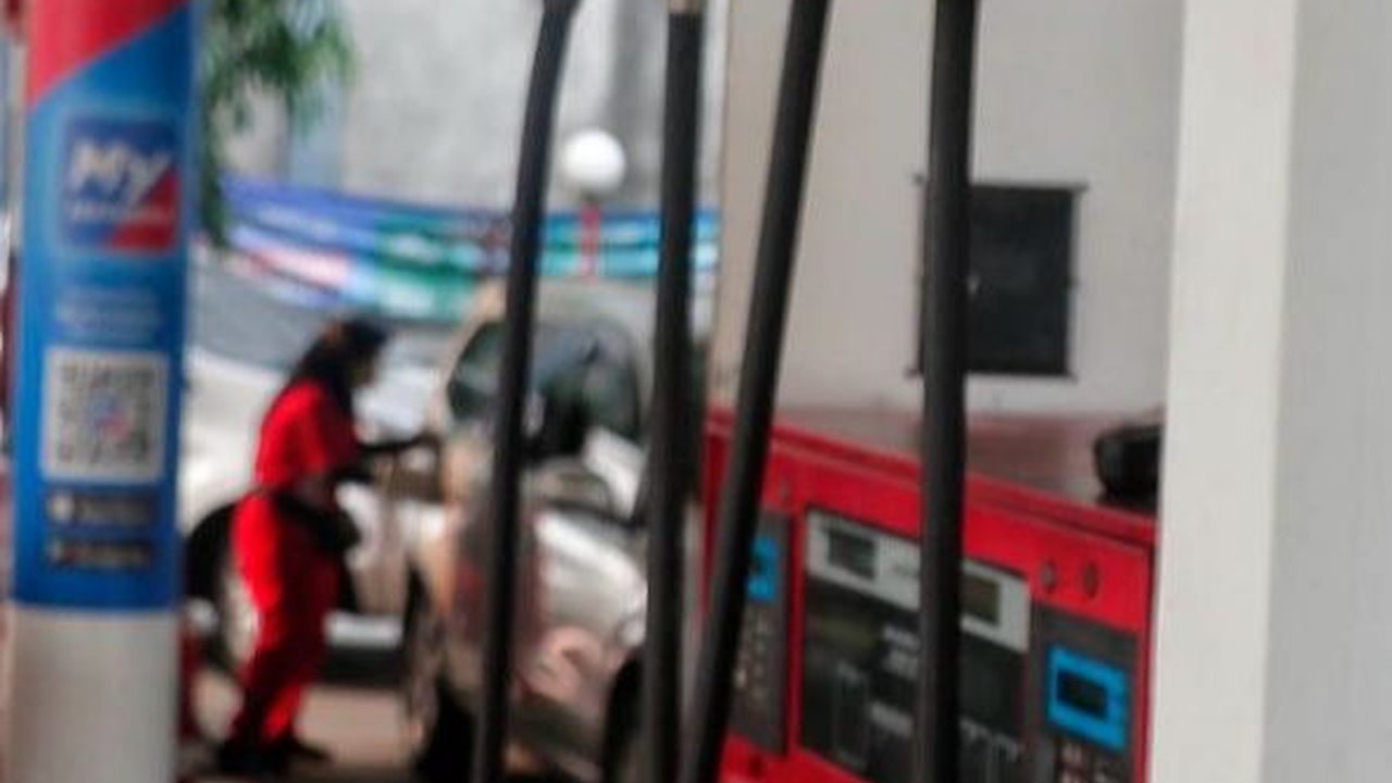 Jerit Hati Warga Riau, Kerap Hadapi Kelangkaan Solar Jelang Akhir Tahun: Sulit Didapat, Harus Antre Berjam-jam